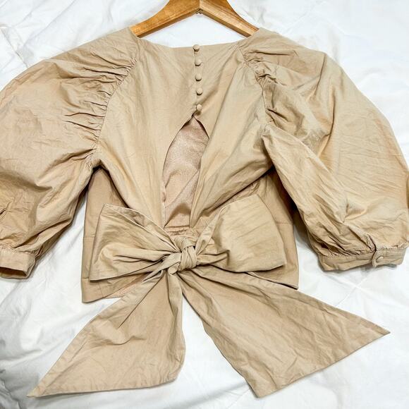 Do + Be Puff Sleeve Bow Back Poplin Top Beige Neutral Blouse Size Small EUC - Picture 6 of 7